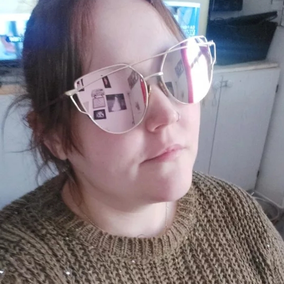 🍒 ROSE Gold Mirrored Aviator Sunglasses - Picture 10 of 11